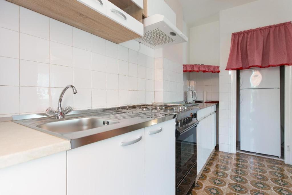 Apartments Hodanic Krk Town Bagian luar foto