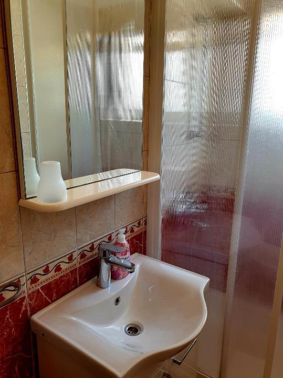 Apartments Hodanic Krk Town Bagian luar foto