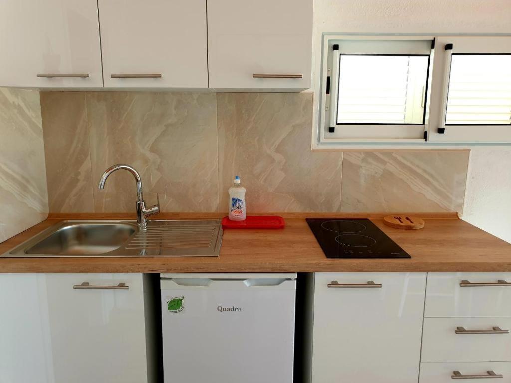 Apartments Hodanic Krk Town Bagian luar foto